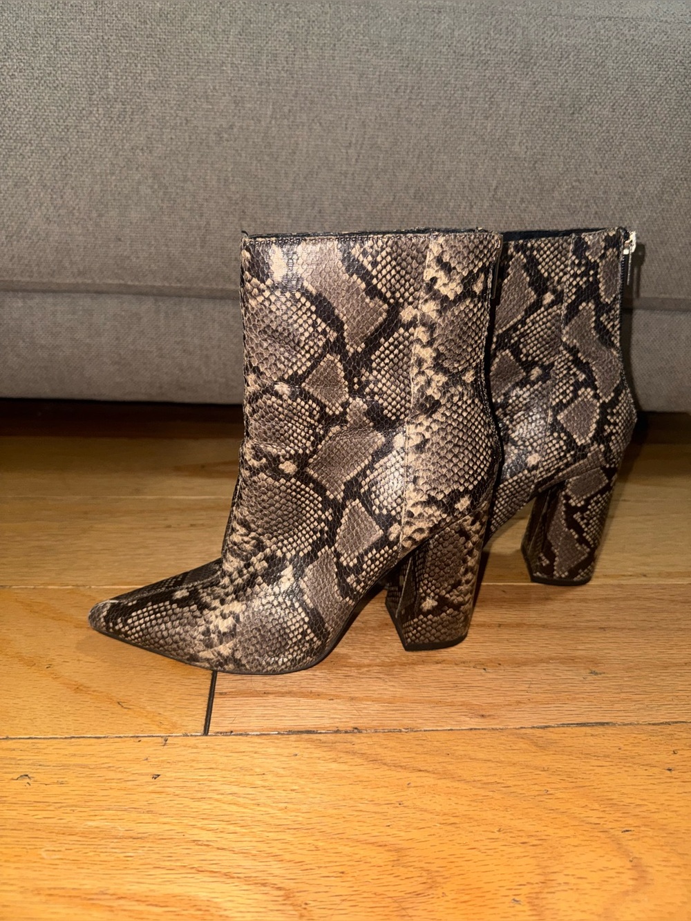 Size 37 Healed Boots